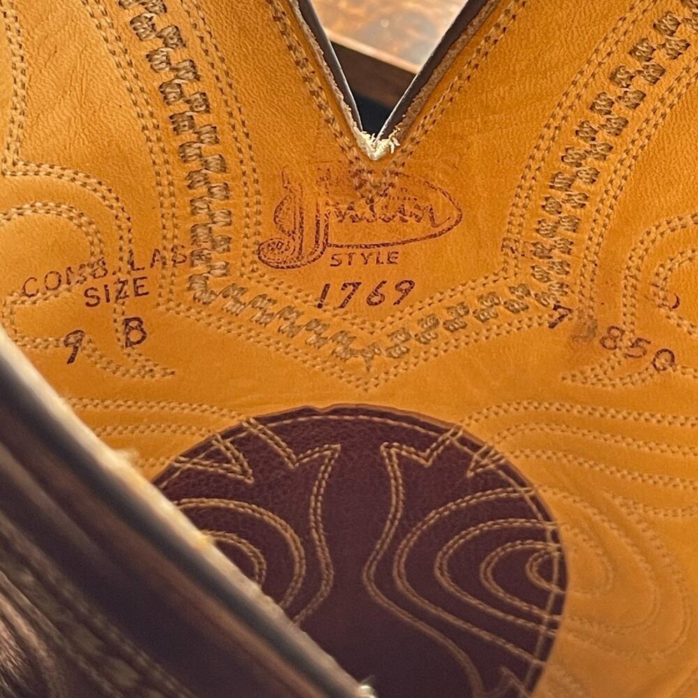JUSTIN 1769 Men’s Size 9 B Brown Leather Western Pull On Cowboy Boots Casual GUC - Picture 10 of 10